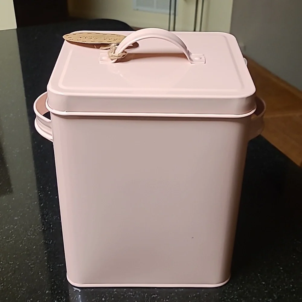 Rae Dunn Tin Canister